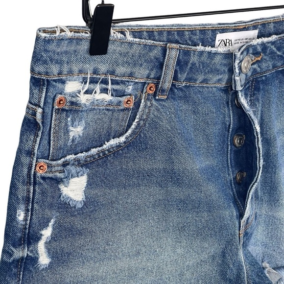 Zara Shorts Womens 8 x 2.5" High Rise Button Fly Raw Hem Denim Cutoff Festival - Picture 2 of 4